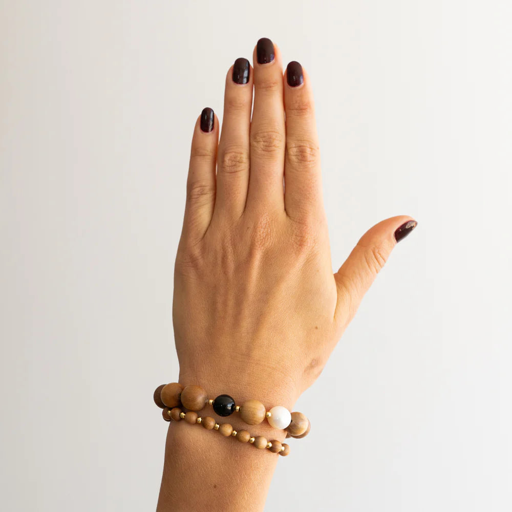 HEARTWOOD Sandalwood Onyx + Pearl Bracelet