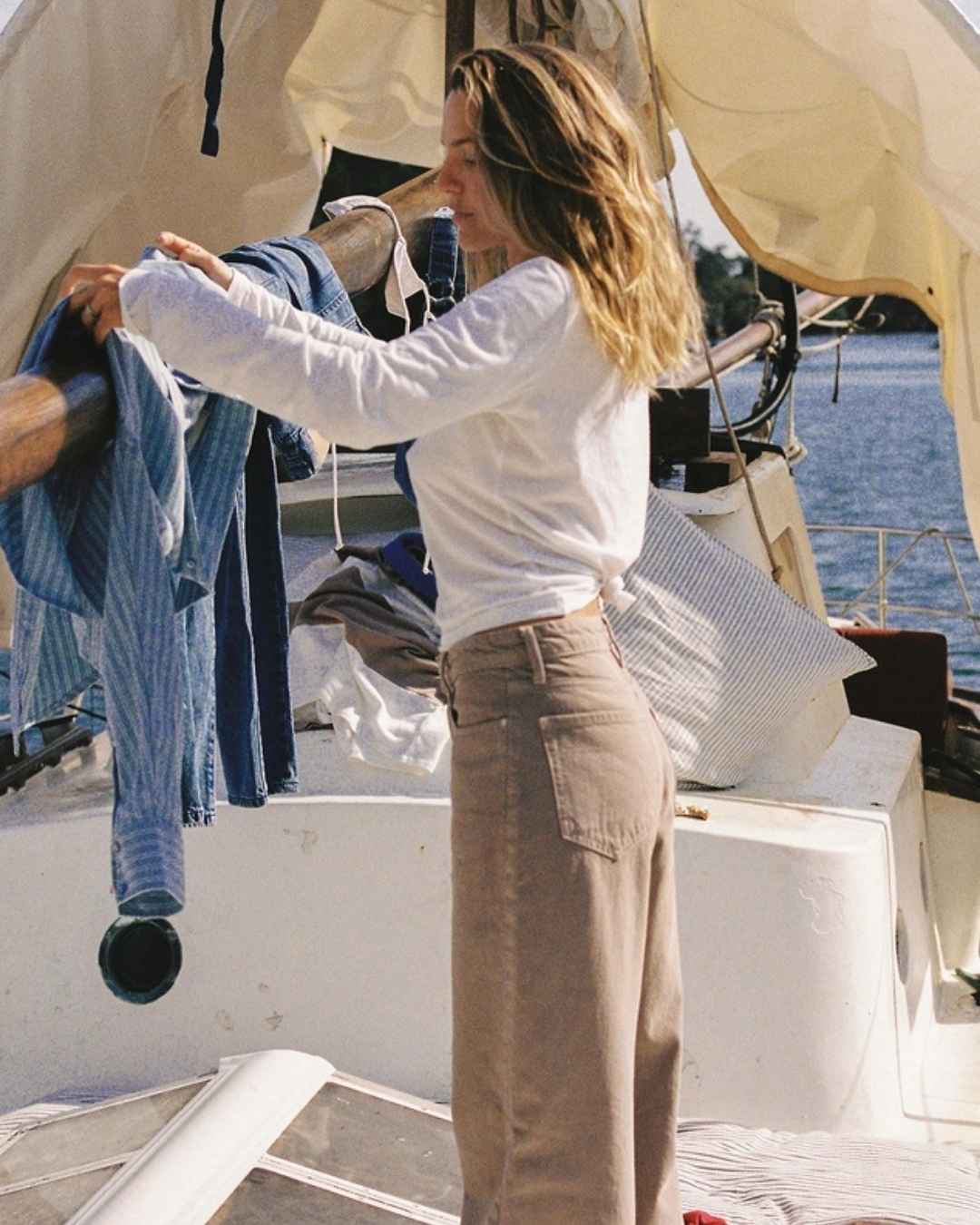 OUTLAND DENIM Olive Jean