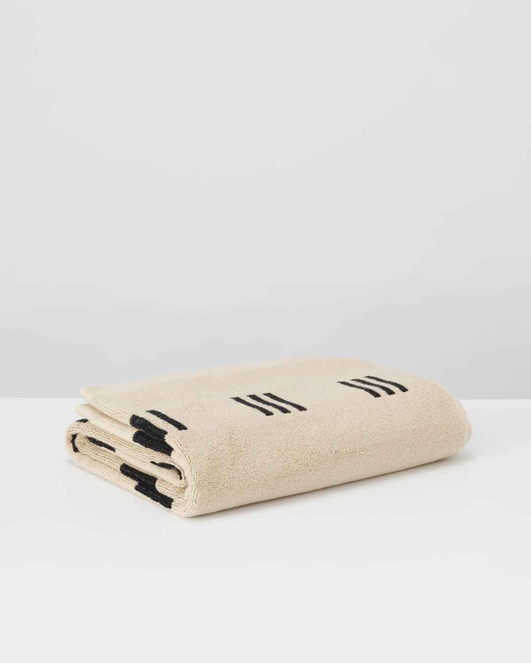 BAINA Claremont Bath Towel