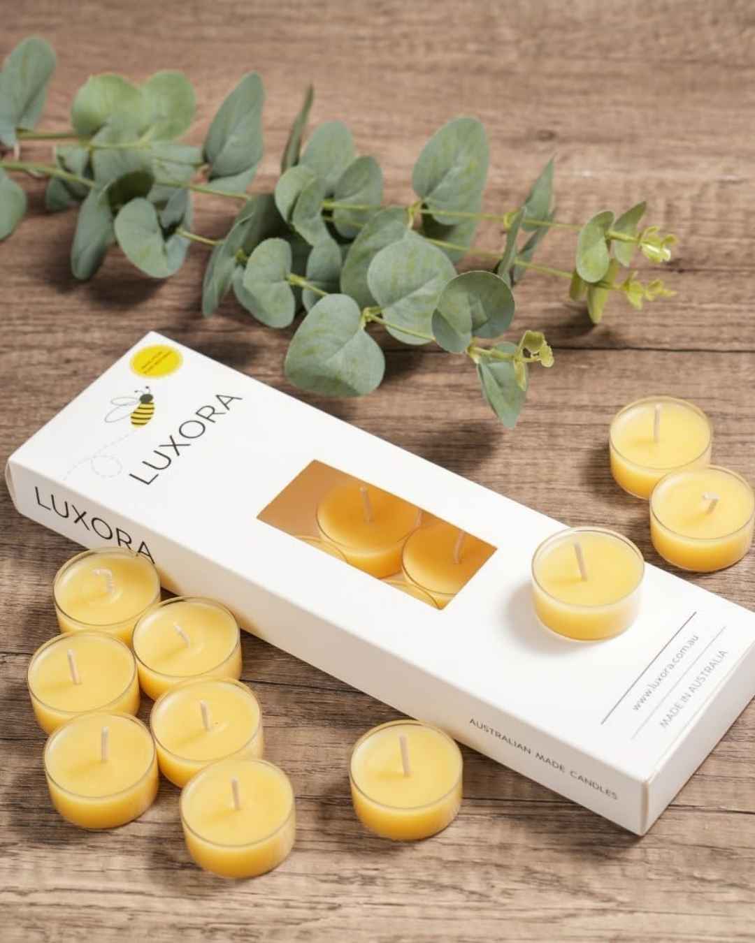 LUXORA Beeswax Candle