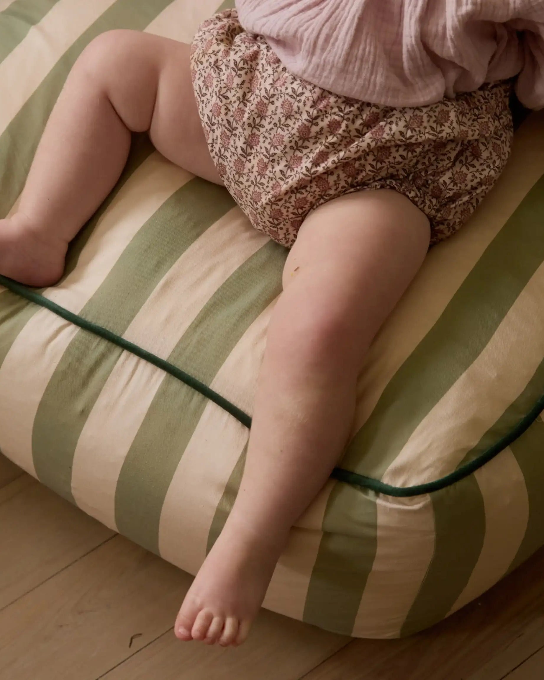 PHILE Striped Toddler Lounger