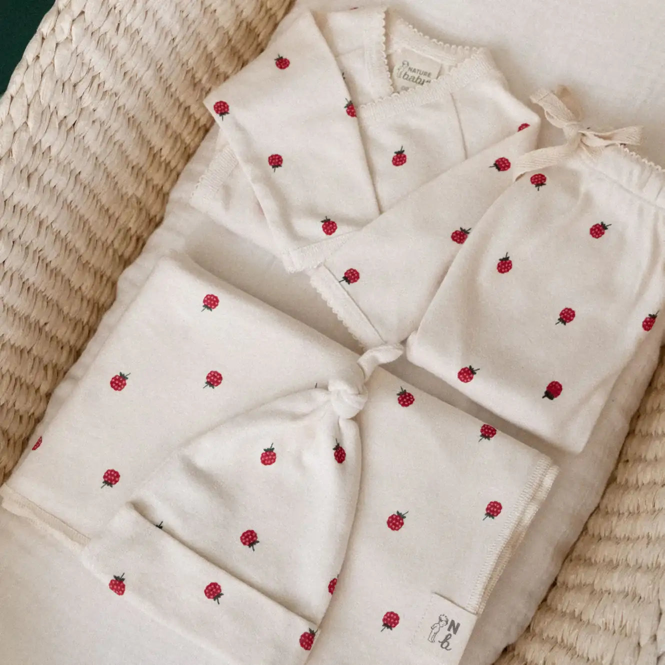 NATURE BABY Welcome Home Bundle